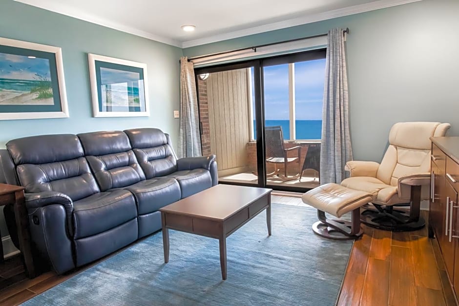 Oceanfront Litchfield Inn