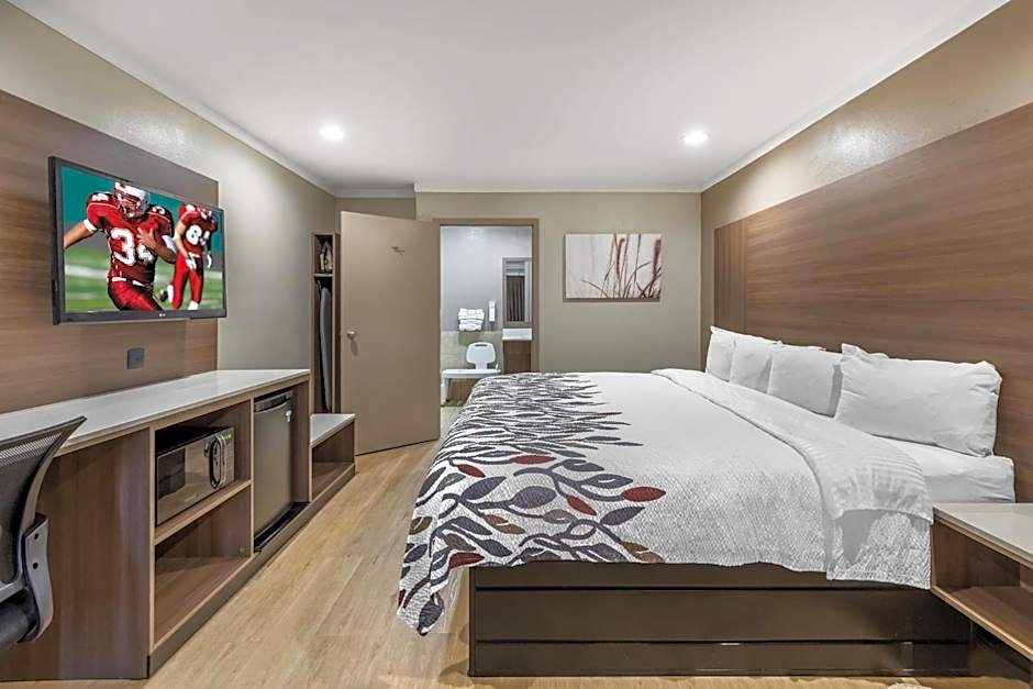 Red Roof Inn Raleigh Northeast - Downtown