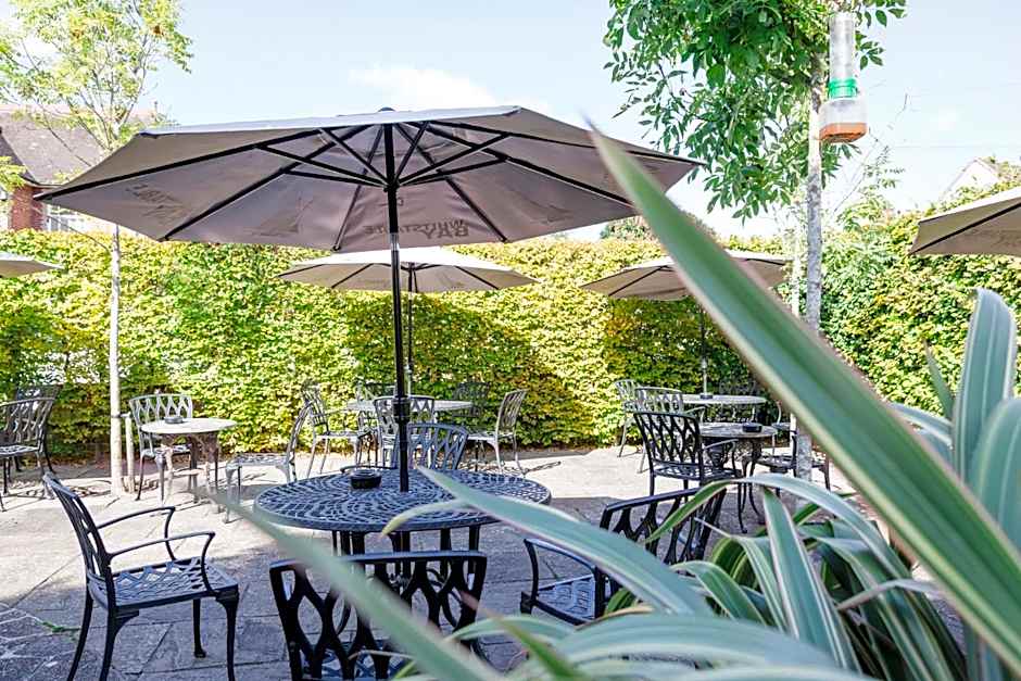 New Flying Horse Inn