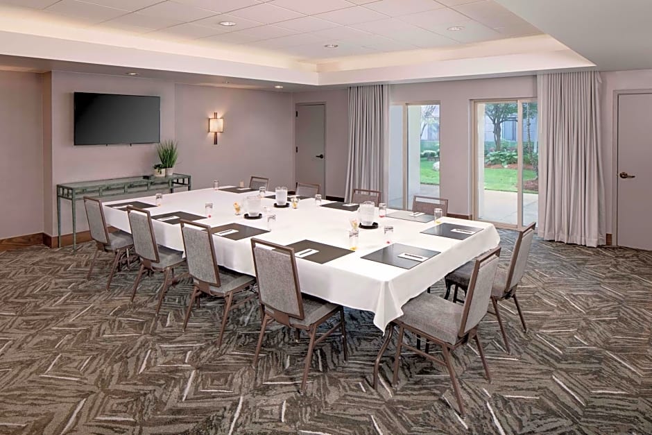 Embassy Suites by Hilton Boston Marlborough