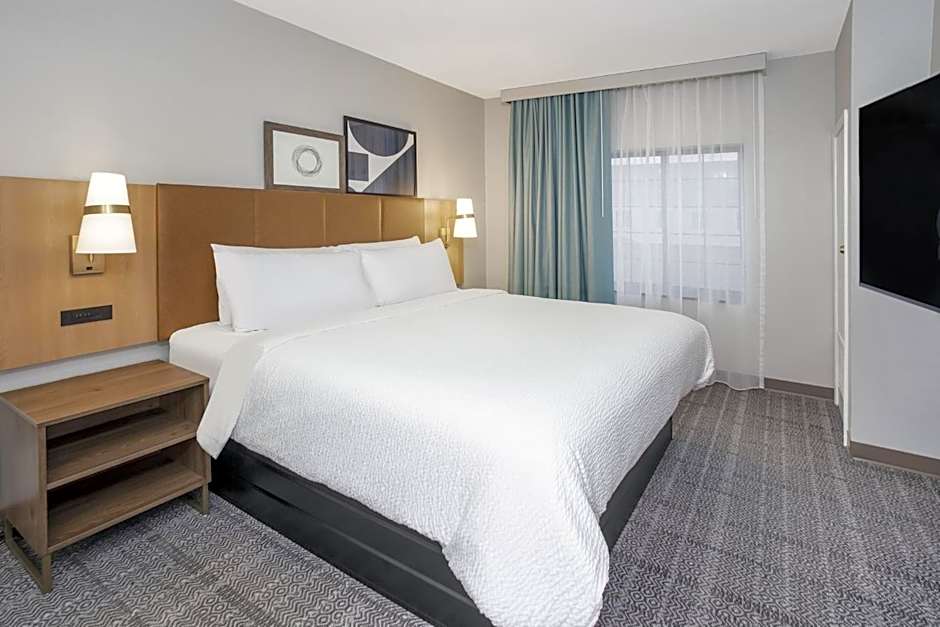 Staybridge Suites Williamsville - Buffalo