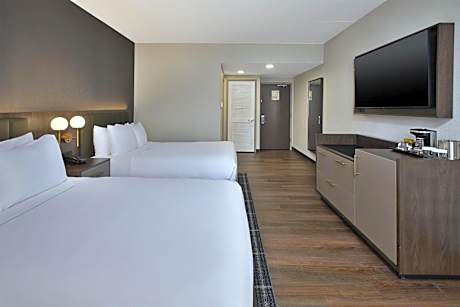 Queen Room with Two Queen Beds - Non-Smoking