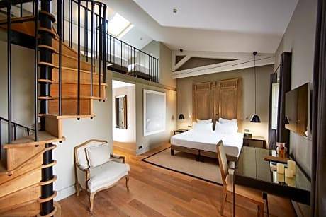 Prestige Duplex Room with Park View
