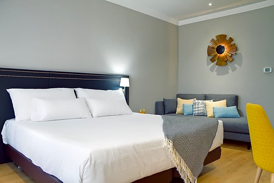 Oca Puerta del Camino Hotel