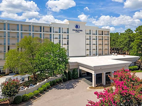 DoubleTree by Hilton Raleigh Midtown