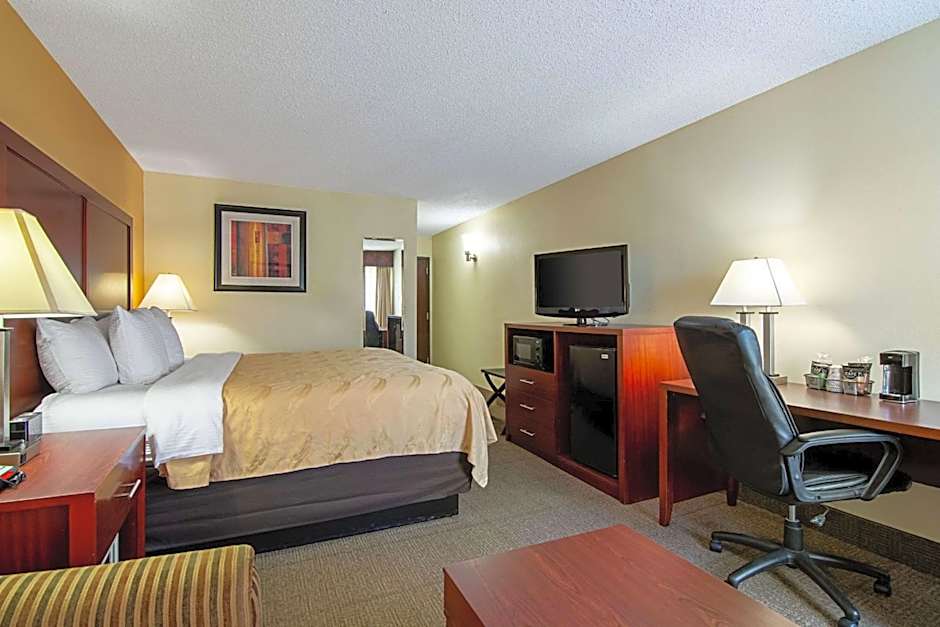 Quality Inn & Suites Richburg I-77