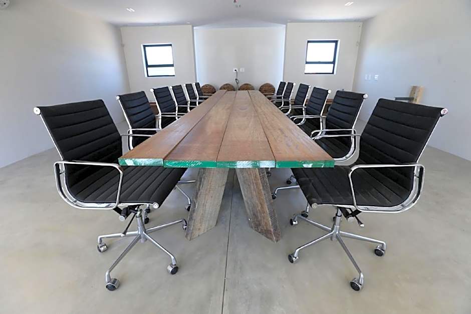 Windtown Lagoon Hotel