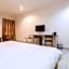 Lovina Inn Hotel Batam