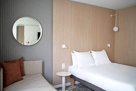 Superior Double Room with Sofa