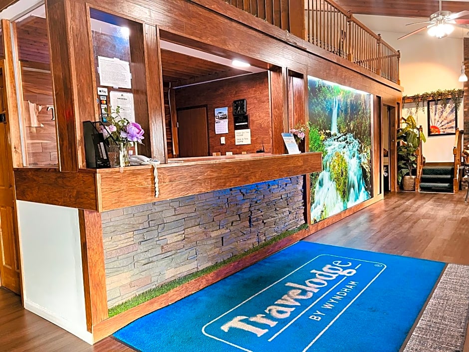 Travelodge by Wyndham Valleyfair Shakopee