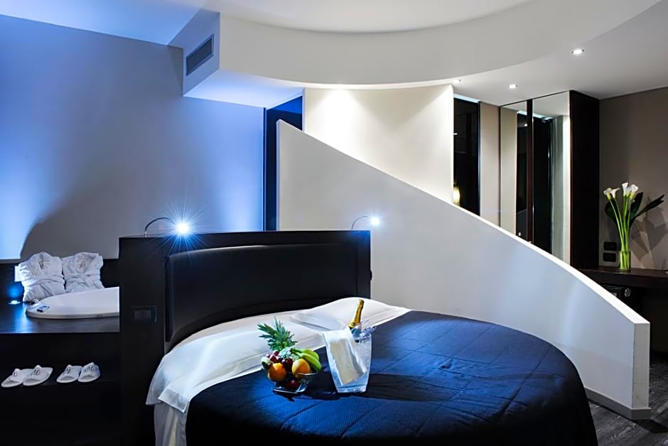Twenty One Hotel