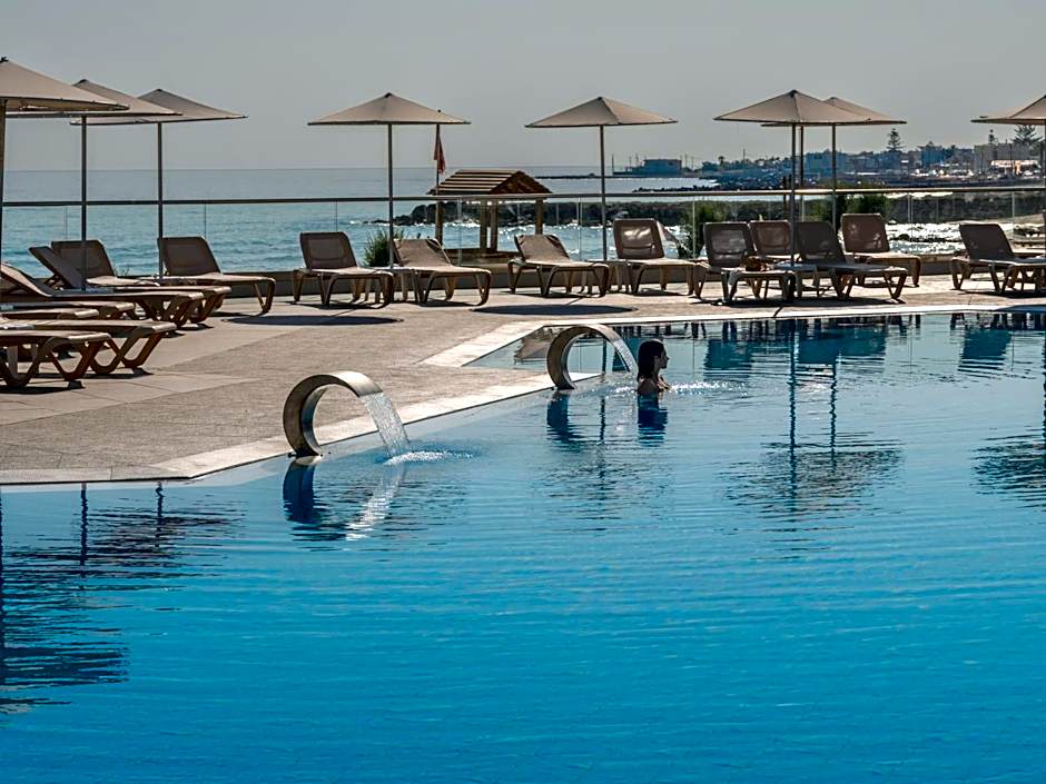 Themis Beach Hotel