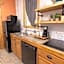 Hartwell Suites