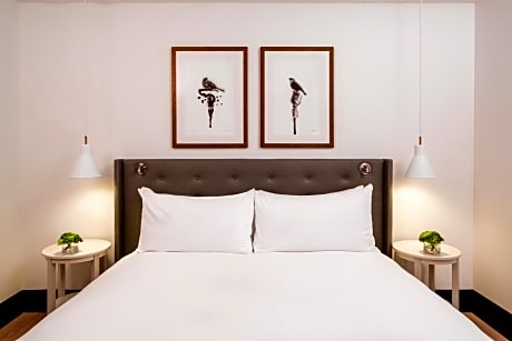 Maison William Gray King Room