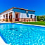 Casa Rural Villa Lucrecia