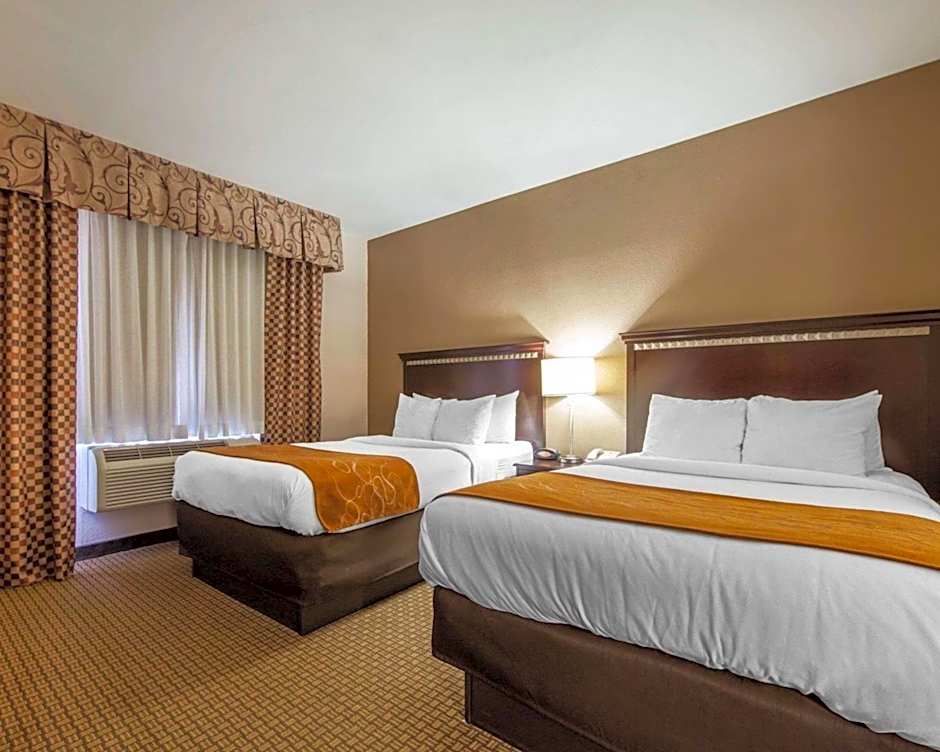Comfort Suites Of London