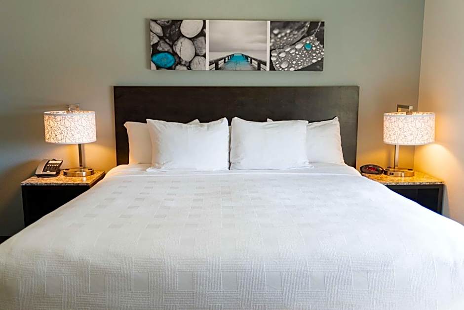 Caretta Landing Sarasota, an Ascend Collection Hotel