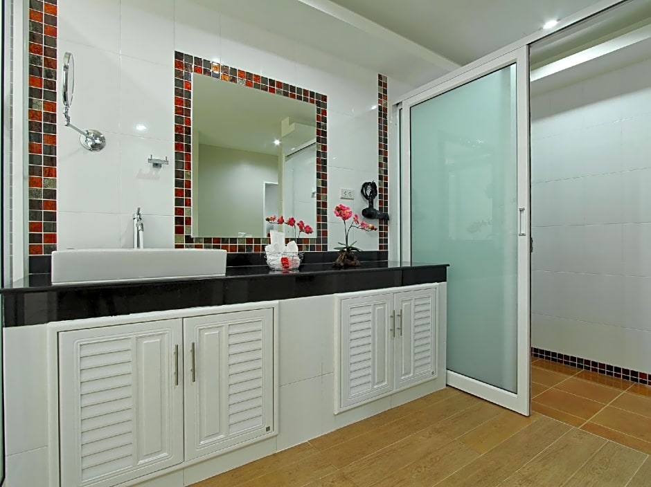 Maikhao Home Garden Bungalow