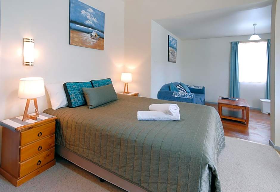 Riverview Boutique Motel