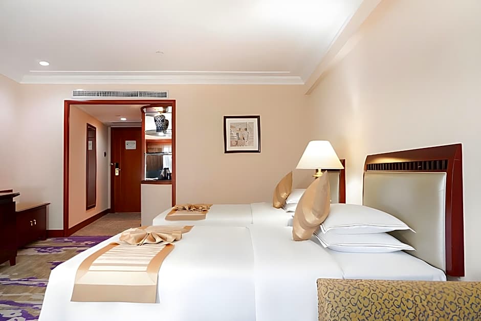 The Pavilion Hotel