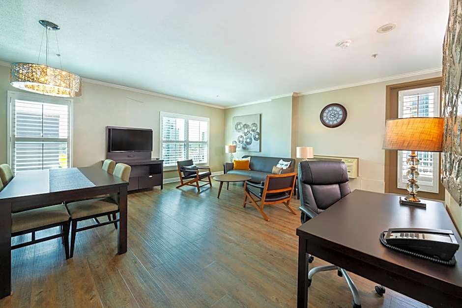 Grand Park Hotel & Suites Downtown Vancouver, Ascend Hotel Collection