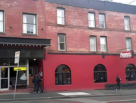 The Cambie Hostel Seymour