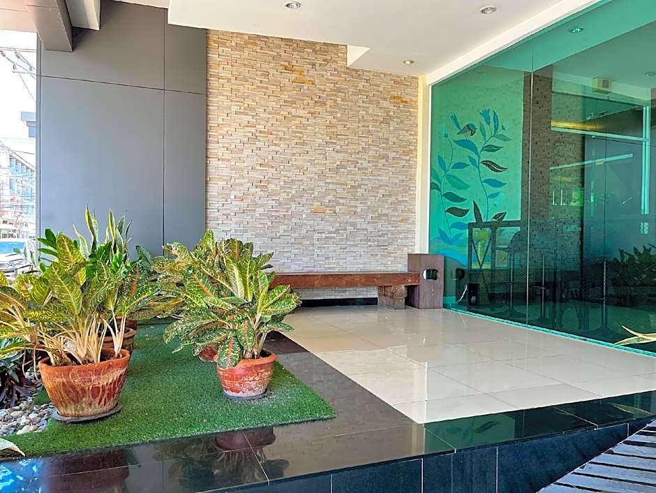 Laemchabang City Hotel