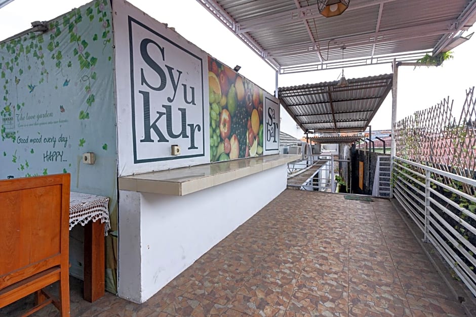 Urbanview Daniela Jambi by RedDoorz