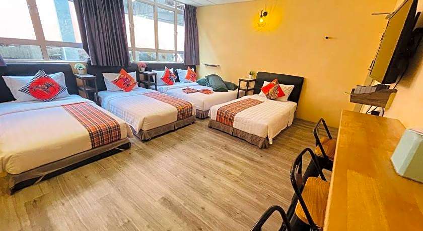 Loft Pals Urbanstay Lodge, Kapit