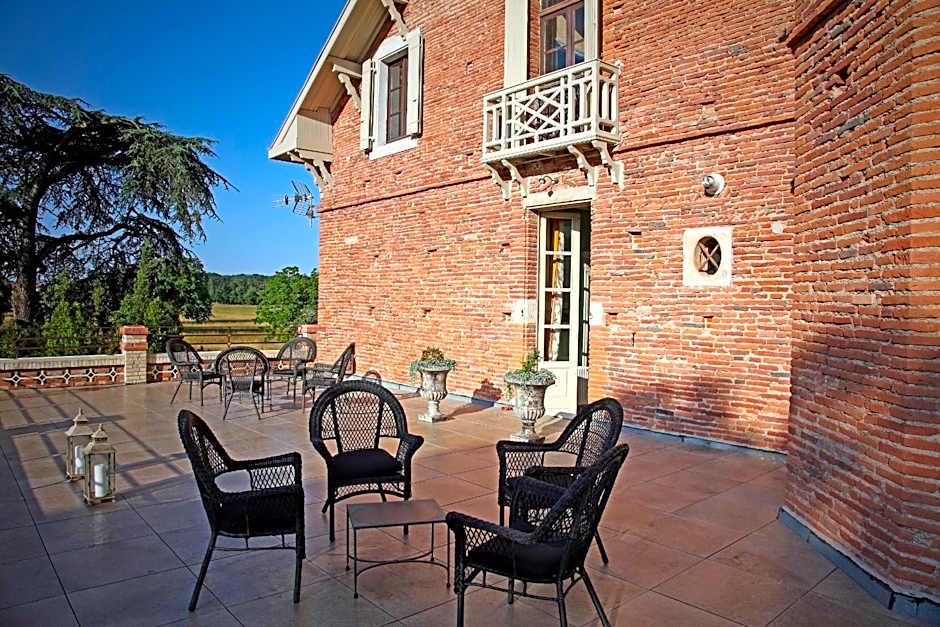 Domaine du Buc, Le Château