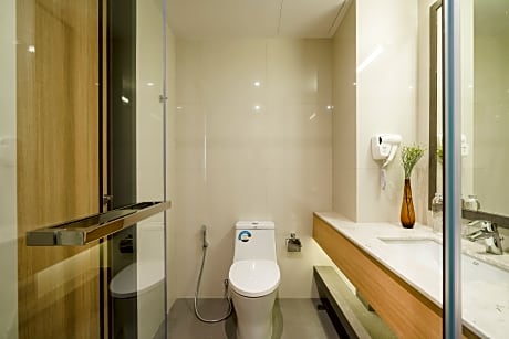 Deluxe Double or Twin