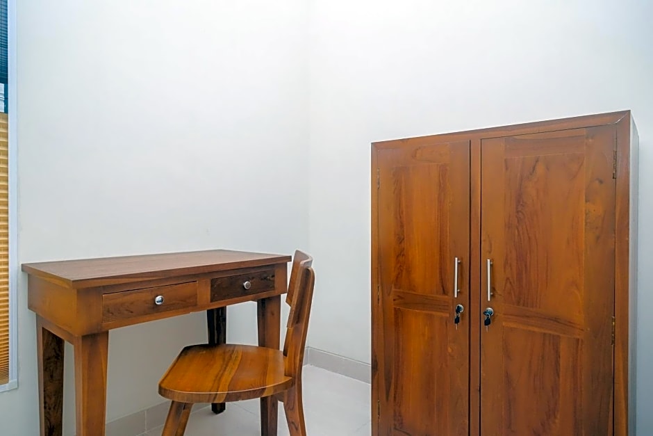 RedDoorz Syariah near Transmart Pabelan Solo