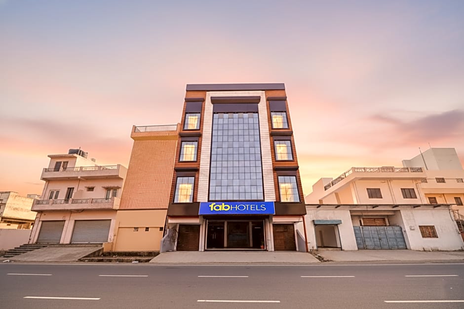 Triveni by FabHotel – Allahabad, MD
