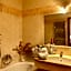 Ariston & Ariston Patio Hotel