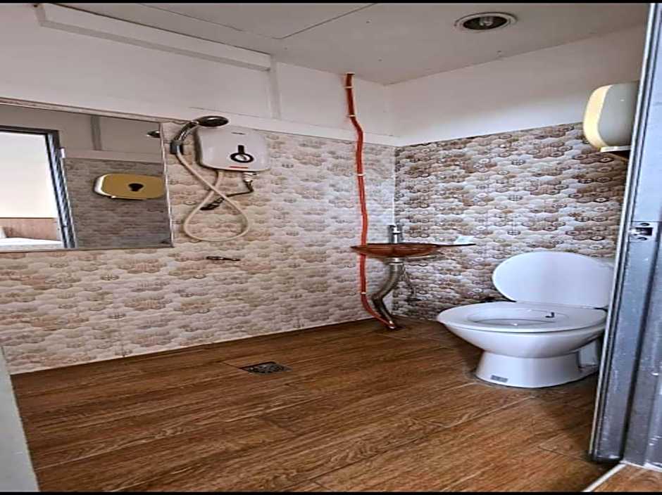 Hotel O Sianglory Inn