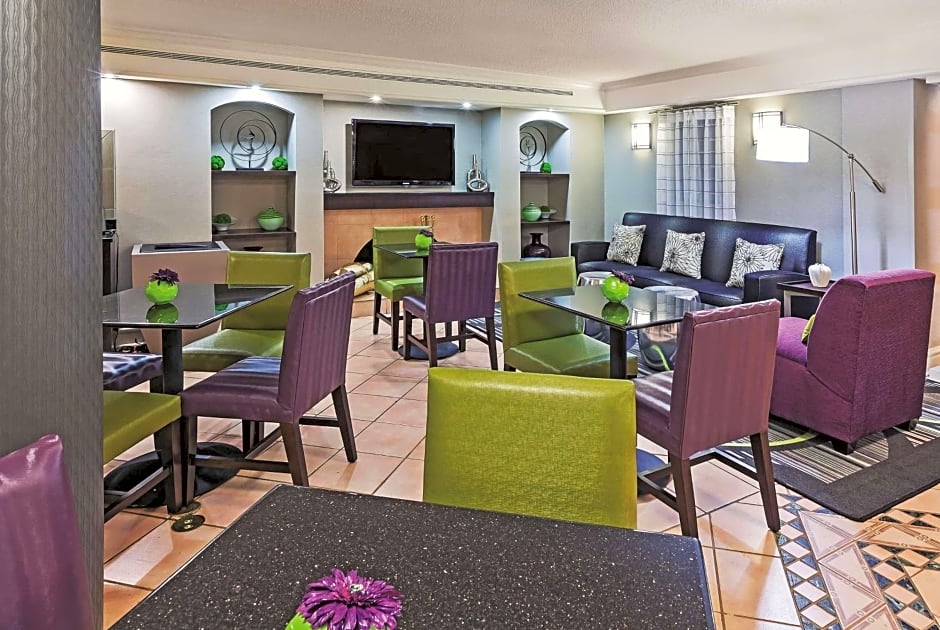 Travelodge by Wyndham Houston Cy-Fair
