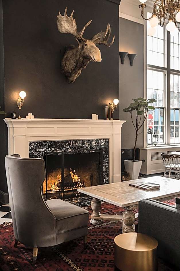 Hood River Hotel