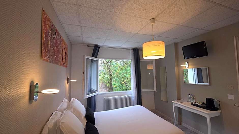Hôtel Restaurant Mas Le Châtelet