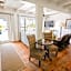 Coconut Palm Inn