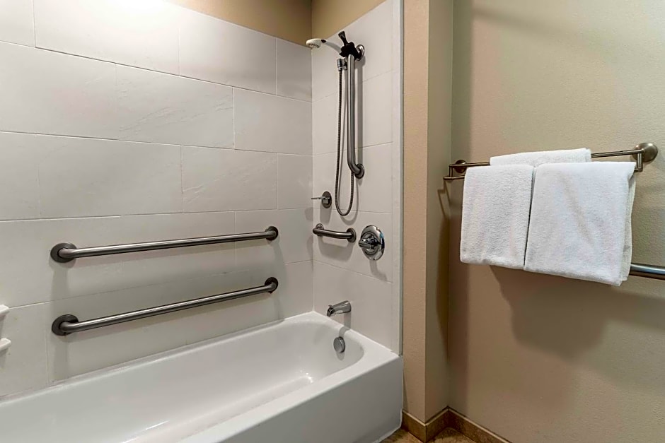 Hyatt House Richmond - Short Pump