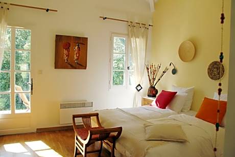 Studio with Garden View