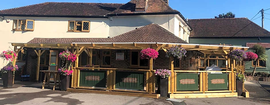 Greyhound Inn
