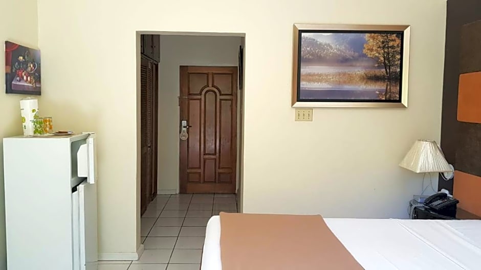 Christar Villas Hotel