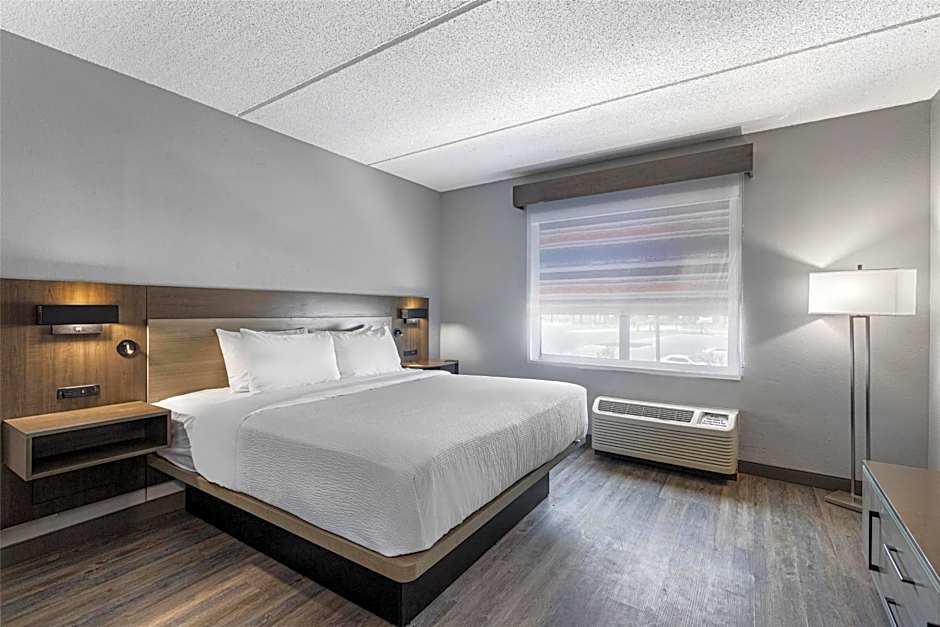 Best Western Plus Savannah Gateway