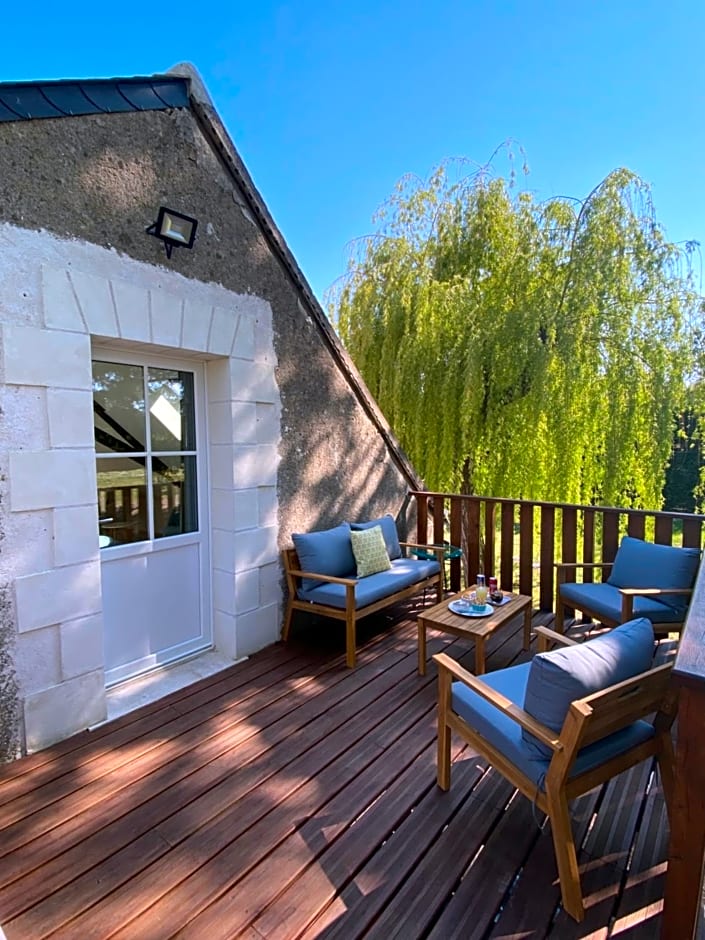 Sans Souci Bed and Breakfast Luxe Heated Pool and Restaurant