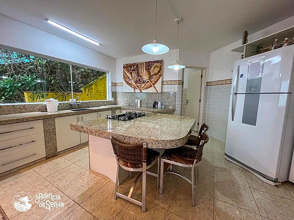 Casa c/piscina e vista p/ Ilha das Cabras em Piúva