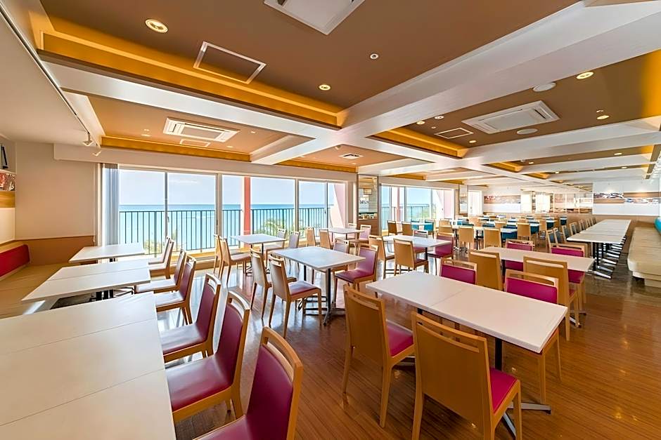 Vessel Hotel Campana Okinawa