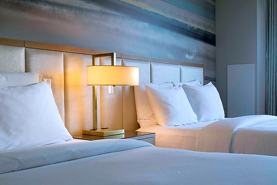 The Lofton Hotel Minneapolis, Tapestry Collection by Hilton