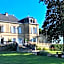 Chateau Carbonneau