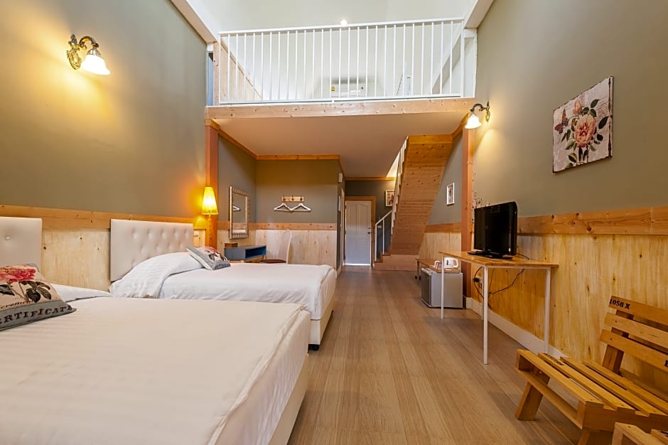 Belmont Village Hotel